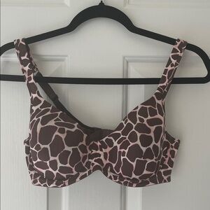 Elegant Giraffe Patterned Underwire Bra